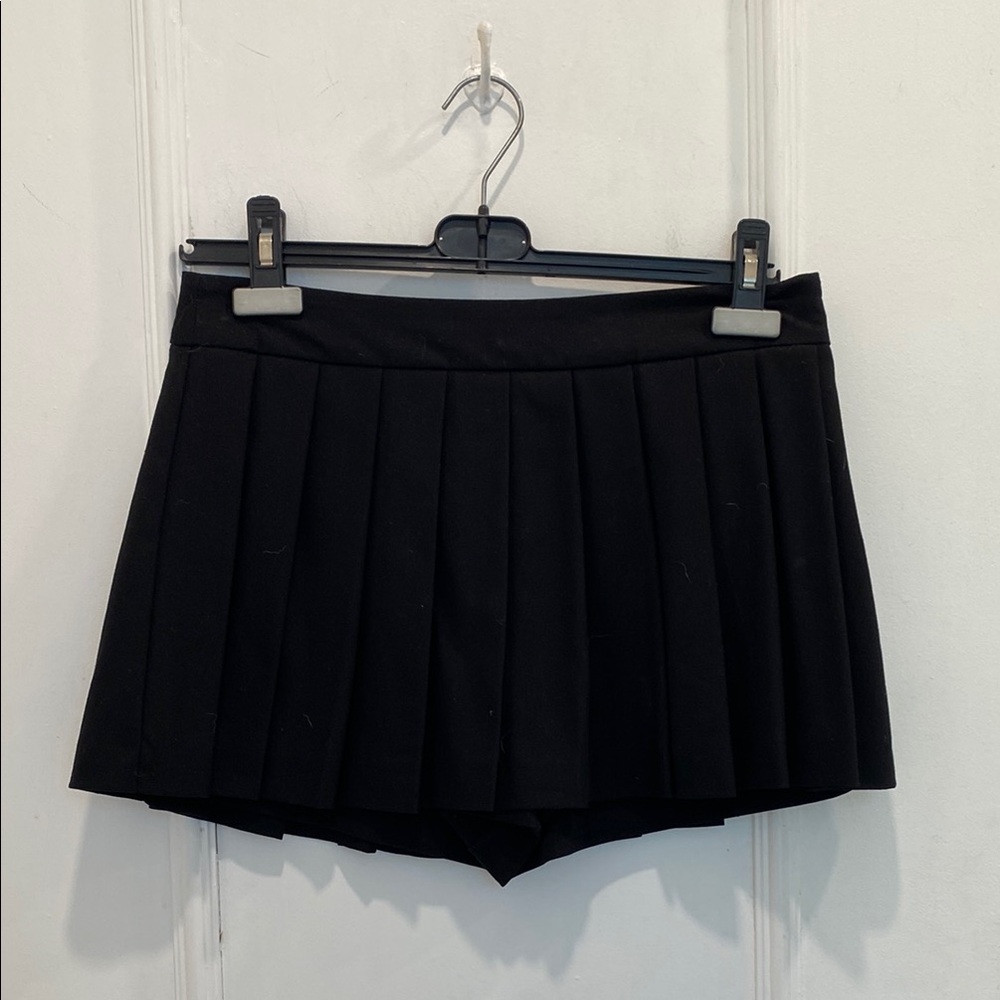 Zara Black Pleated Skirt